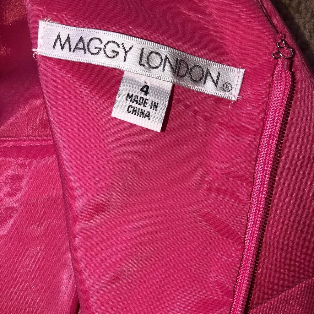 💗NEW! Maggy London Sleeveless Coral Ruched Cocktail Dress~ Size 4 - Picture 6 of 14